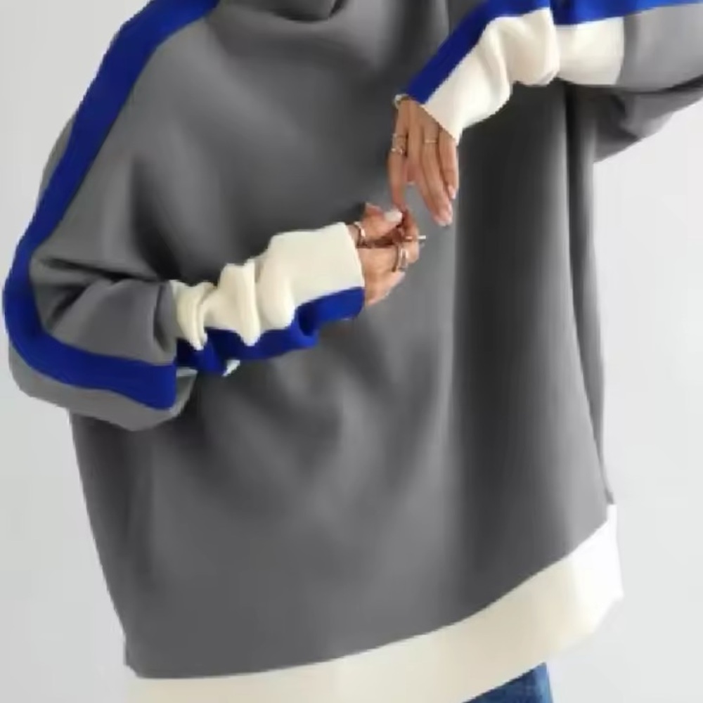 Gray & Royal Blue Colorblock Oversized Sweatshirt